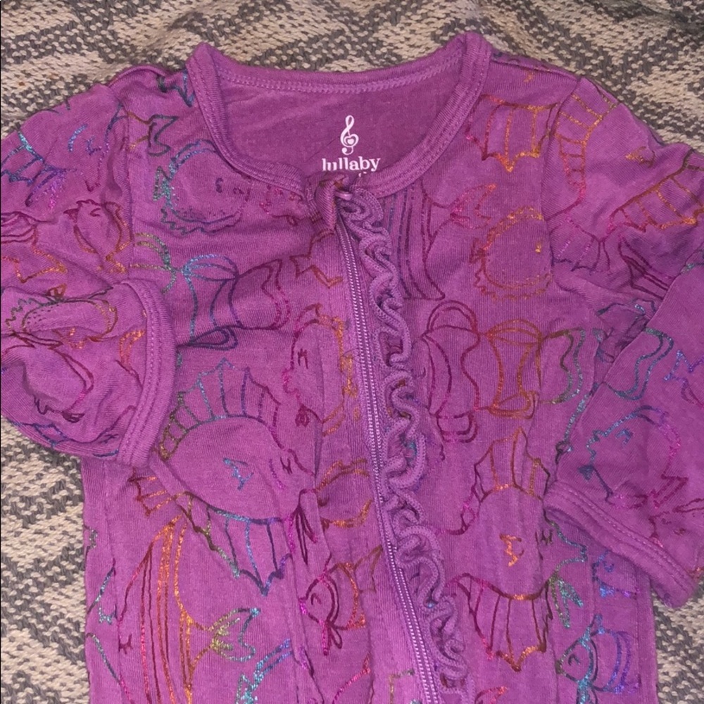 Lullaby Romper - Picture 2 of 4